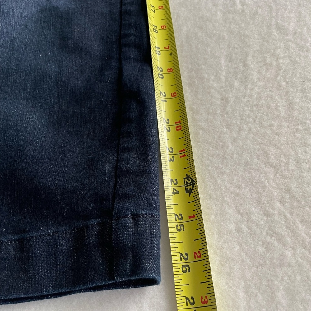Talbots Jean Skirt in Dark Wash Denim with Back Slit in Size 16 - Picture 5 of 9